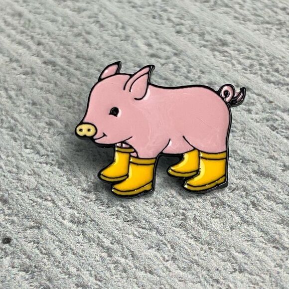Pig in Yellow Boots Enamel Pin/ Brooch Lapel - Picture 2 of 6